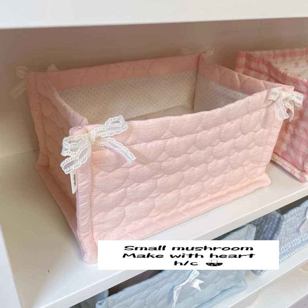 Basket Bag Wicker - Ins ตะกร้าเก็บสแควร์ดอกไม้ผ้าฝ้ายเรียงลําดับตะกร้าลูกไม้ลายเดสก์ท็อปกล่อง Home Supplies