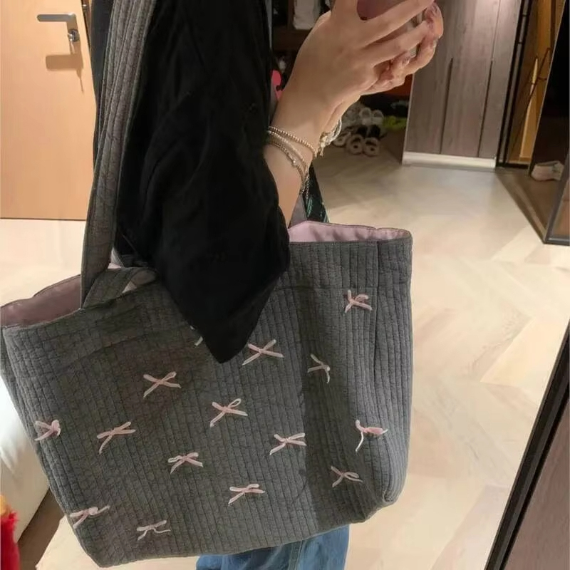 Women Bags Grey - กระเป๋าโท้ทสีเทาขนาดใหญ่ กระเป๋าถือผู้หญิง ดีไซน์โบว์เก๋ กระเป๋าผ้าแคนวาส กระเป๋าสะพายข้างลำลองสำหรับผู้หญิง กระเป๋าสะพายไหล่สไตล์มินิมอล