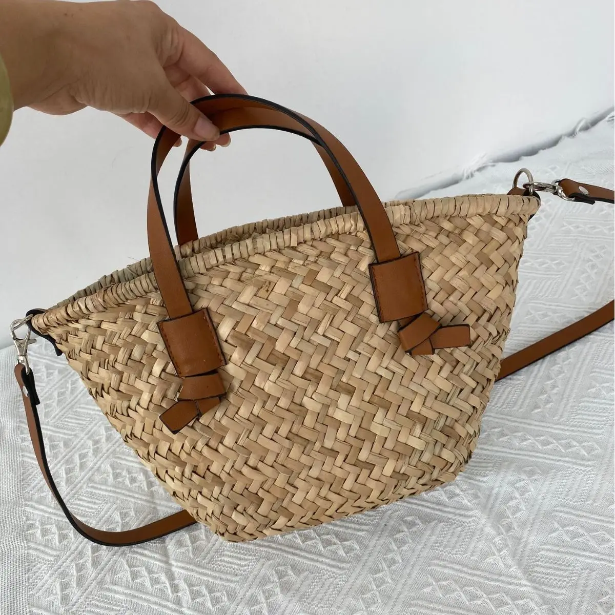 Basket Bag Wicker - กระเป๋าสานสานสไตล์โบฮีเมียนสำหรับผู้หญิง, กระเป๋าหวายตะกร้าสานกระเป๋าชายหาดกระเป๋าคาดลำตัวเก๋ไก๋