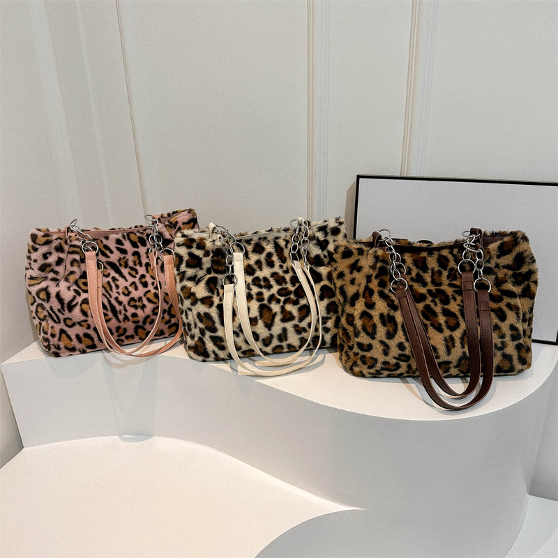 สไตล์แห่งชาติผู้หญิงเสือดาว To - Women Bags Zara บทวิจารณ์และราคา