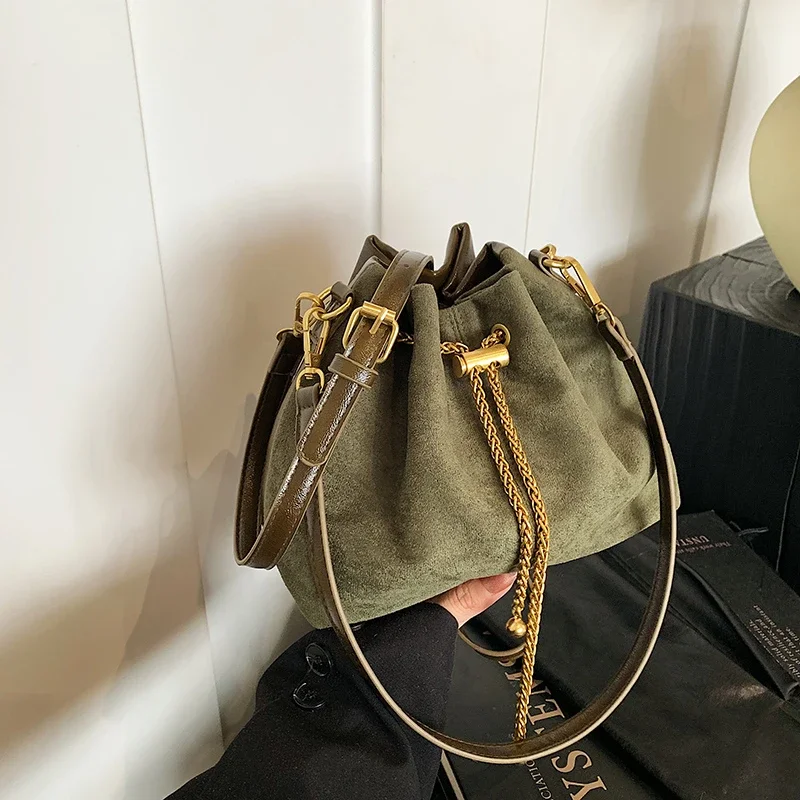 กระเป๋าสะพายข้างผู้หญิงแบบเรีย - Women Bags Zara บทวิจารณ์และราคา