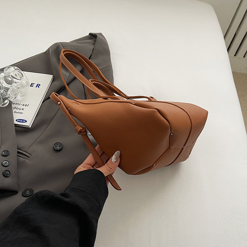 MOODSแบรนด์Underarmไหล่กระเป๋า - Women Bags Zara บทวิจารณ์และราคา